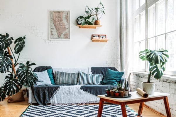 Un conseiller immobilier vous accompagne dans la conception et dans la décoration de votre aménagement
