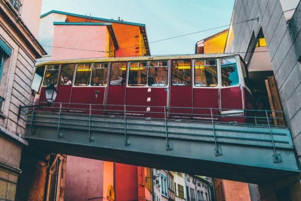 Le funiculaire de Lyon, souvent surnommé la "ficelle" par les Lyonnais